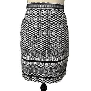 White House Black Market Geometric Pattern Skirt Size 8